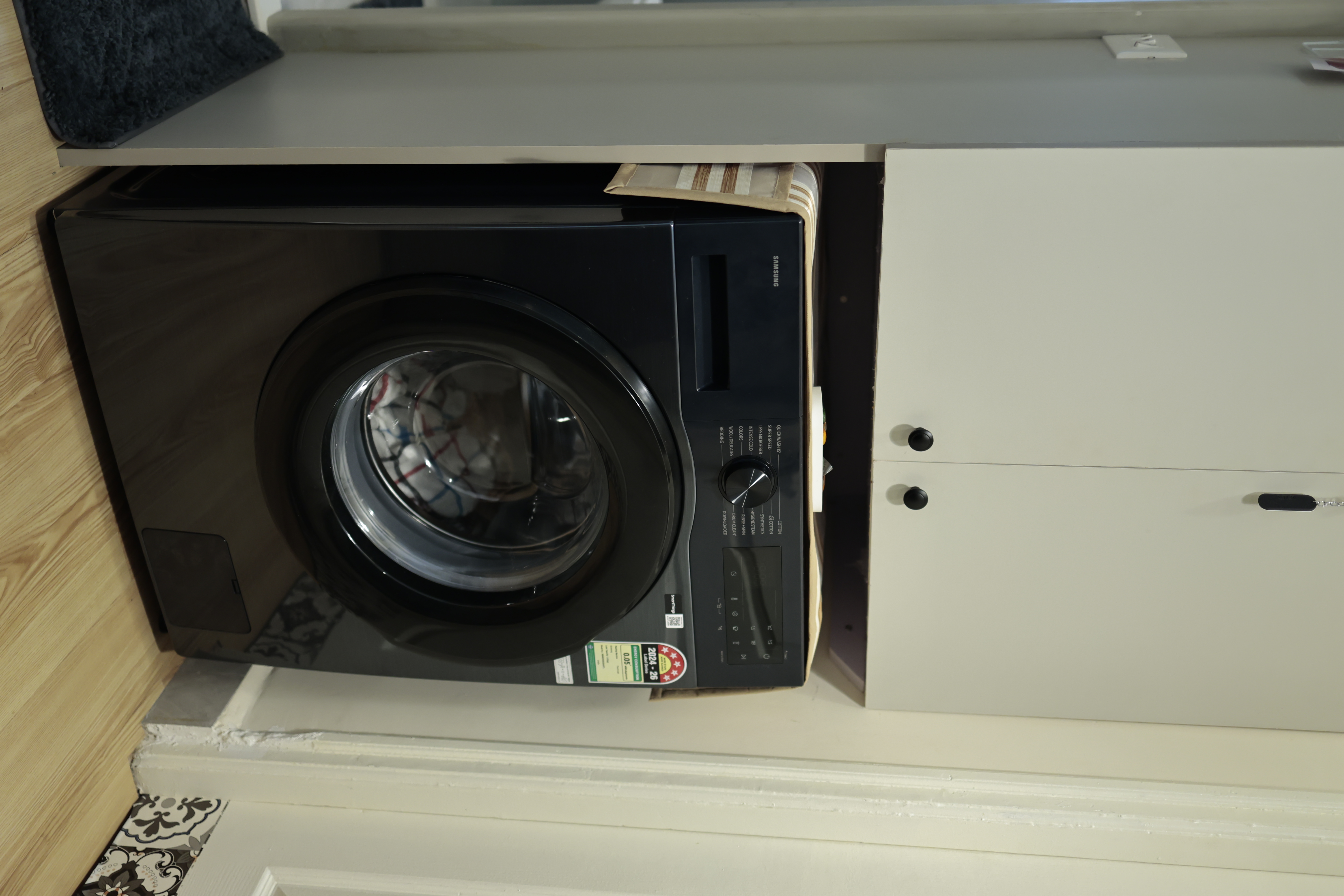 In-Unit Washing Machine & Laundry Space